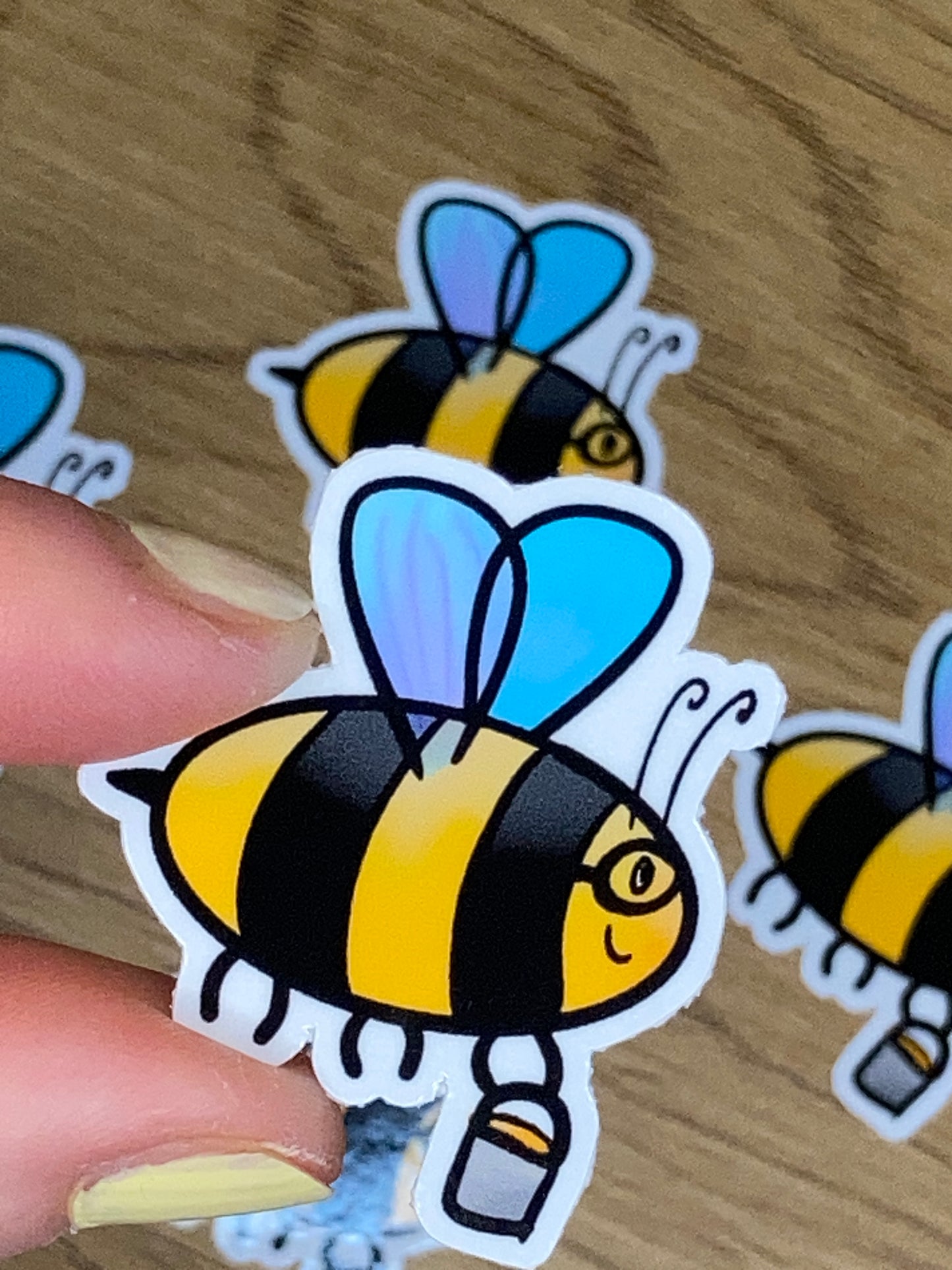 'Bee' Vinyl Sticker